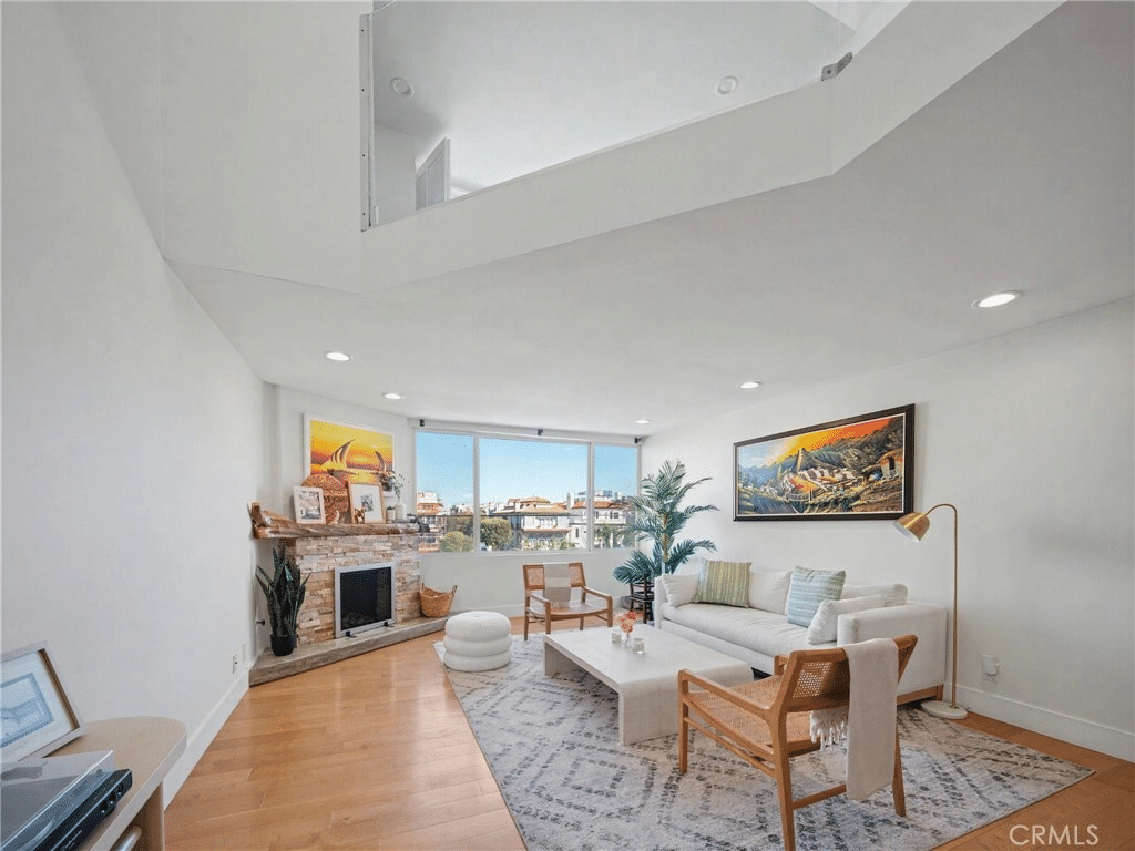 33 privateer st marina del rey c 44